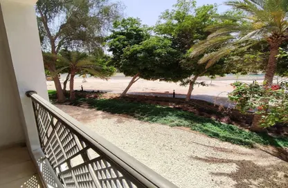 Apartment - 2 Bedrooms - 2 Bathrooms for rent in The Gardens Buildings - The Gardens - Dubai