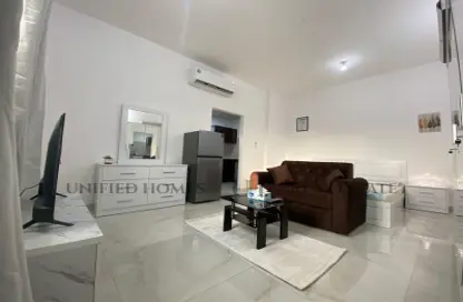 Apartment - Studio - 1 Bathroom for rent in Khalifa City A Villas - Khalifa City A - Khalifa City - Abu Dhabi