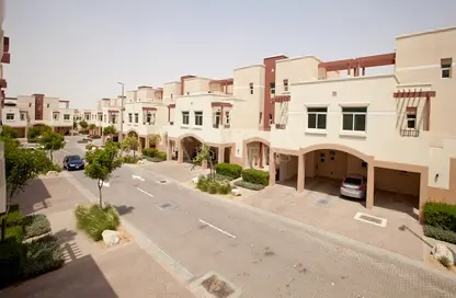 Apartment - 2 Bedrooms - 3 Bathrooms for rent in Al Khaleej Village - Al Ghadeer - Abu Dhabi