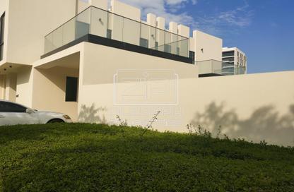 Townhouse - 3 Bedrooms - 5 Bathrooms for sale in Golf Community - Al Zorah - Ajman