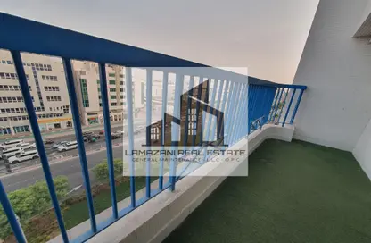 Apartment - 2 Bedrooms - 2 Bathrooms for rent in Al Nahyan Camp - Abu Dhabi