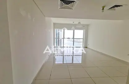 Apartment - 1 Bedroom - 2 Bathrooms for rent in Burooj Views - Marina Square - Al Reem Island - Abu Dhabi