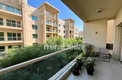 Apartment - 2 Bedrooms - 2 Bathrooms for sale in Al Thayyal 2 - Al Thayyal - Greens - Dubai