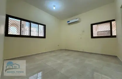 Apartment - 1 Bathroom for rent in Naser Al Junaibi Building - Muroor Area - Abu Dhabi