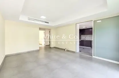 Villa - 2 Bedrooms - 3 Bathrooms for rent in Springs 15 - The Springs - Dubai