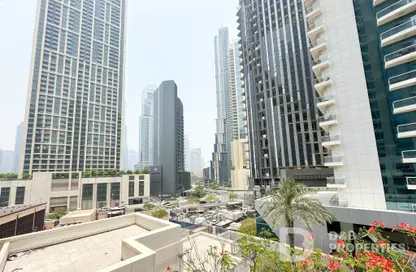 Apartment - 1 Bedroom - 2 Bathrooms for rent in Burj Views podium - Burj Views - Downtown Dubai - Dubai