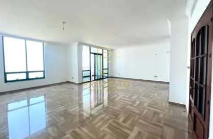 Apartment - 3 Bedrooms - 4 Bathrooms for rent in Al Hana Tower - Al Khalidiya - Abu Dhabi