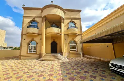 Villa - 5 Bedrooms for rent in Al Warqa'a - Dubai