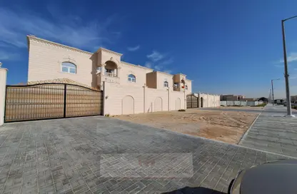 Villa for rent in Mohamed Bin Zayed Centre - Mohamed Bin Zayed City - Abu Dhabi