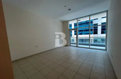 Apartment - 1 Bedroom - 2 Bathrooms for rent in Bay Square Building 9 - Bay Square - Business Bay - Dubai