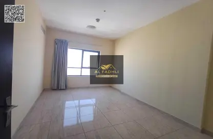 Apartment - 3 Bedrooms - 3 Bathrooms for rent in Al Jurf 3 - Al Jurf - Ajman Downtown - Ajman