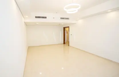 Apartment - 1 Bedroom - 2 Bathrooms for rent in Waves Tower - Business Bay - Dubai