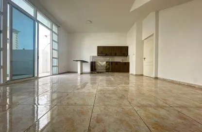 Apartment - 1 Bedroom - 1 Bathroom for rent in Binal Jesrain - Between Two Bridges - Abu Dhabi