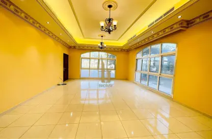 Villa - 5 Bedrooms - 5 Bathrooms for rent in Al Barsha South 1 - Al Barsha South - Al Barsha - Dubai