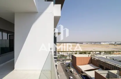 Apartment - 3 Bedrooms - 4 Bathrooms for sale in Oasis 1 - Oasis Residences - Masdar City - Abu Dhabi