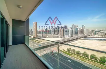 Apartment - 1 Bedroom - 2 Bathrooms for rent in SOL Bay - Business Bay - Dubai