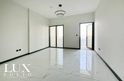 Apartment - Studio - 1 Bathroom for rent in Rukan Tower - Dubai Land - Dubai