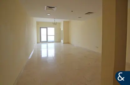 Apartment - 2 Bedrooms - 3 Bathrooms for sale in Safeer Tower 2 - Safeer Towers - Business Bay - Dubai