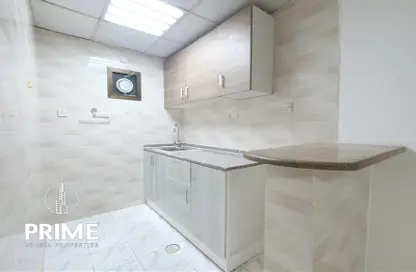 Apartment - 1 Bedroom - 1 Bathroom for rent in Kamal Jamal Musal - Al Mushrif - Abu Dhabi