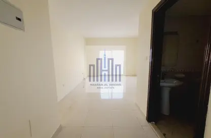 Apartment - 2 Bedrooms - 2 Bathrooms for rent in GGICO Building Moweilah - Muwaileh Commercial - Sharjah