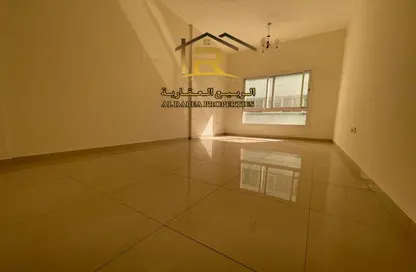 Apartment - 1 Bedroom - 2 Bathrooms for rent in Corniche Tower - Ajman Corniche Road - Ajman