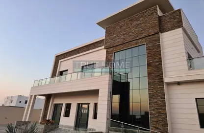 Villa - 5 Bedrooms - 7+ Bathrooms for sale in Hoshi 1 - Hoshi - Al Badie - Sharjah