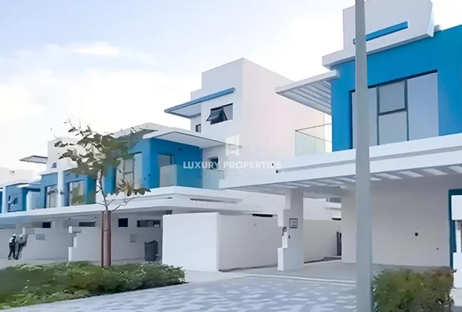 Townhouse - 5 Bedrooms - 4 Bathrooms for sale in Santorini - Damac Lagoons - Dubai