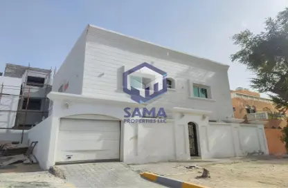 Villa - Studio - 7+ Bathrooms for sale in Al Saada Street - Al Mushrif - Abu Dhabi