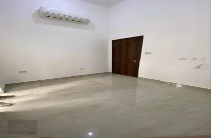 Apartment - 1 Bathroom for rent in Al Shamkha - Abu Dhabi