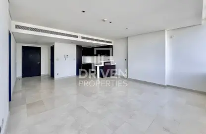 Apartment - 1 Bedroom - 2 Bathrooms for rent in Sky Gardens - DIFC - Dubai