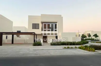 Villa - 5 Bedrooms - 7 Bathrooms for rent in Noya Luma - Noya - Yas Island - Abu Dhabi