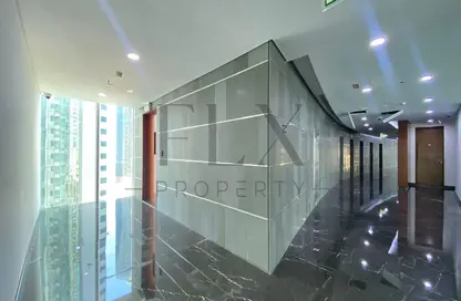 16 Parkings | SEA & MARINA view | Luxury Office