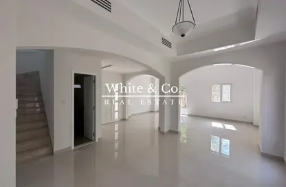 Villa - 4 Bedrooms - 4 Bathrooms for rent in Meadows 1 - Meadows - Dubai