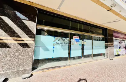 Shop - Studio - 2 Bathrooms for rent in Oud Metha - Bur Dubai - Dubai