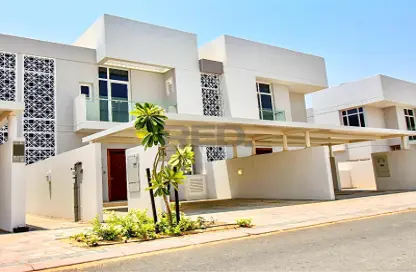 Townhouse - 2 Bedrooms - 4 Bathrooms for sale in Arabella Townhouses 2 - Arabella Townhouses - Mudon - Dubai