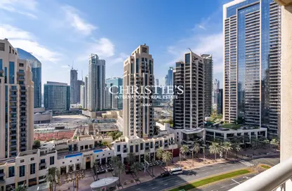 Apartment - 1 Bedroom - 2 Bathrooms for sale in 29 Burj Boulevard Tower 2 - 29 Burj Boulevard - Downtown Dubai - Dubai