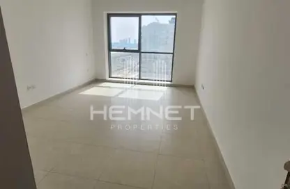 Apartment - 2 Bedrooms - 3 Bathrooms for rent in Al Waleed Garden 1 - Al Waleed Garden - Al Jaddaf - Dubai