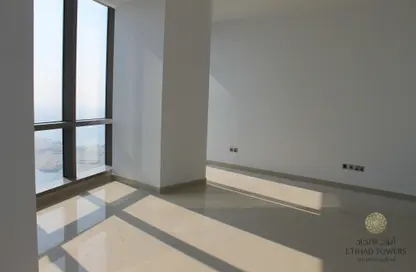 Apartment - 1 Bedroom - 2 Bathrooms for rent in Etihad Tower 2 - Etihad Towers - Corniche Road - Abu Dhabi