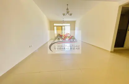 Apartment - 2 Bedrooms - 3 Bathrooms for rent in Muwaileh 29 Building - Muwaileh - Sharjah