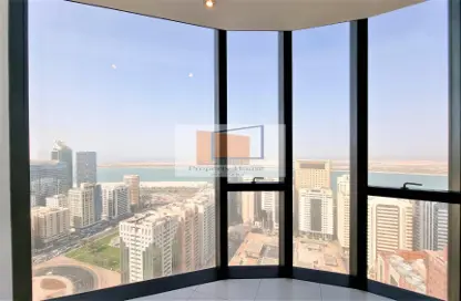 Apartment - 1 Bedroom - 2 Bathrooms for rent in Burj Mohammed Bin Rashid at WTC - Corniche Road - Abu Dhabi