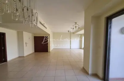 Apartment - 3 Bedrooms - 4 Bathrooms for rent in Rimal 1 - Rimal - Jumeirah Beach Residence - Dubai