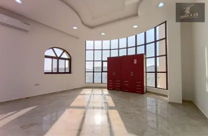 Apartment - 1 Bedroom - 1 Bathroom for rent in Mohammed Villas 6 - Mohamed Bin Zayed City - Abu Dhabi