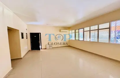 Apartment - 2 Bedrooms - 2 Bathrooms for rent in Al Zaafaran - Al Khabisi - Al Ain