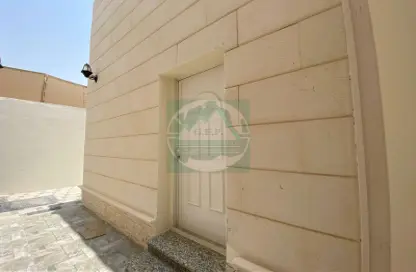 Apartment - 1 Bathroom for rent in Shakhbout City - Abu Dhabi