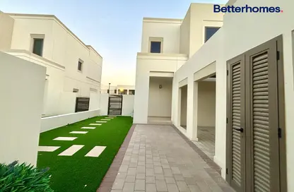 Townhouse - 4 Bedrooms - 4 Bathrooms for rent in Noor Townhouses - Town Square - Dubai