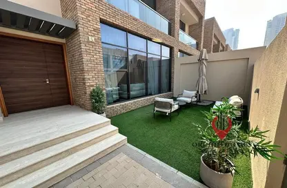 Townhouse - 4 Bedrooms - 5 Bathrooms for rent in Eleganz by Danube - Jumeirah Village Circle - Dubai