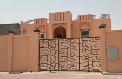 Apartment - 3 Bedrooms - 3 Bathrooms for rent in Madinat Al Riyad - Abu Dhabi