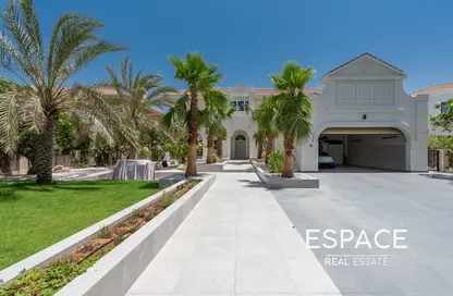 Villa - 5 Bedrooms - 6 Bathrooms for sale in Master View - European Clusters - Jumeirah Islands - Dubai