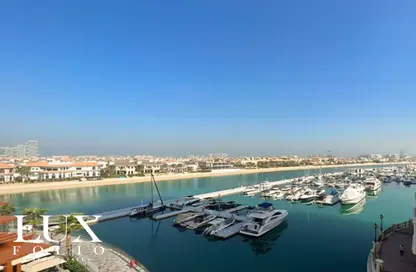 Apartment - Studio - 1 Bathroom for rent in Palm Views East - Palm Views - Palm Jumeirah - Dubai