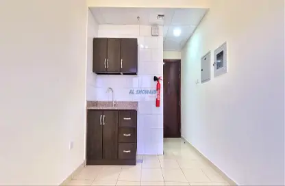 Apartment - Studio - 1 Bathroom for rent in Al Baraha - Deira - Dubai